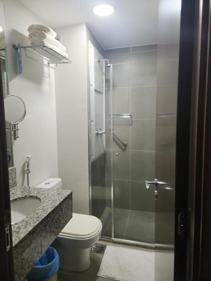 Via Premiere Flat 409 A